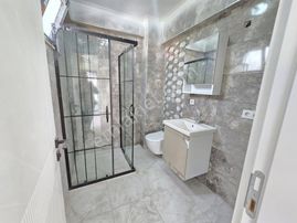 Zafer Mah Alı Kayan Okuluna Yakın Kat 1 Arakat 65 M2 2,200 Bın