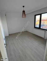 Salihli Eskicami Mahallesinde Satılık 3+1