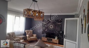 Maltepe H.feyzullahta Sahile Çok Yakın Ferah Daire 2+1 120m2