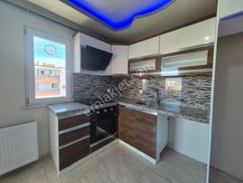 Poyraz Gayrimenkul'den Altınkum'da Satılık Öncephe Doğalgazlı 2+1 Daire