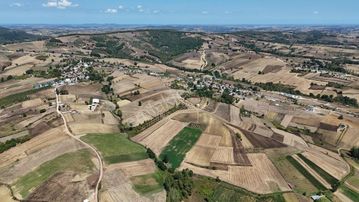 Tarcanlardan Bağlıcada Yol Cepheli 4.914 M² Tarla