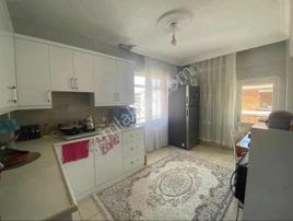 Ulu Gayrimenkulden Eskipazarda Satılık 2+1 Daire + Yarım Dükkan