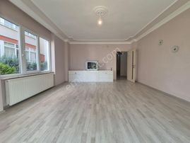 Sabri Pınarbaşı'dan Akçay'da Satılık Geniş Öncephe 3+1 Daire