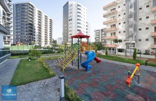 Kargıpınarı'nda Geniş, Deniz Manzaralı Havuzlu Yeni 1+!