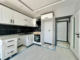 ⭐akçay Ay Emlak'tan⭐altınkum'da Doğalgazlı Denize 300 Mt Şık Tasarımlı Satılık 1+1 Ultra Lüks Daire