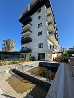 Alanya Avsallarda Merkezi Konumda Deniz Manzaralı 1+1 Satılık Daire !