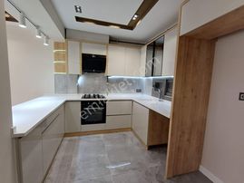 Eski Askeri Hast Yeni Atatürk Eğitim Araştırma Hast Arkası Lüks Ara Kat Satılık Daire