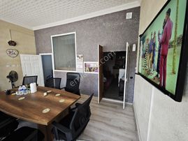 Kecören İncirli Yunus Emre Caddesin'de 40 M2 Satılık Dükkan