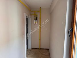 Merkez Sıtmayanında 2+1 Daire Ara Kat Depozito Yok