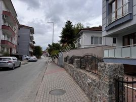 Merkez Sıtmayanında 2+1 Daire Ara Kat Depozito Yok