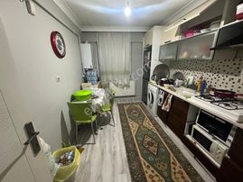 Atapark Mahallesi'nde Cepheleri Açık 2+1 Daire