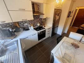 Tamiş'den Altıntepe Sahilde Prestijli Sıfır Akıllı Binada Geniş