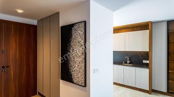 Güzelçamlı'da Doğayla İç İçe,denize Yürüme Mesafesinde Huzur Dolu Villa!