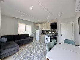 Full Eşyalı Tramvay_yakın 1+1 Katta Asansörlü Ayanoğlu