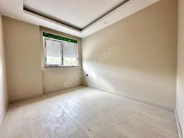 V.karşıyaka'da 2+1 Yüksek Giriş Geniş Sıfır Lüks Yapım