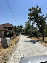 Göl Manzaralı Yolu Üzeri 1.400 M2 Hobi Bahçesi Muhteşem Yatırım