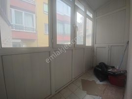 Incırlı De 3+1 1 Ncı Kat Satılık Daıre