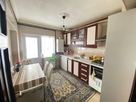 Hayal'den Pınarbaşı Mh'de Kat Konumunda Geniş Çift Balkonlu Bağımsız 3+1 Fırsat Daire '!