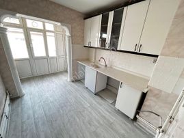 Sincan Plevne Mah 3+1 Katta Yapılı Köşe Başı Satılık Daire