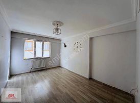 Kiralık 2+1 Daire Sosyal Bilimler Civarı