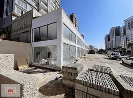 Germenica Park Karşısı Köşe Başı Lüks Dükkan