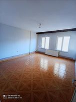 Edeler Apartmanı Karşısı Ana Yol Üzerinde Satılık 3+1 Daire