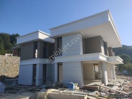 Ordu Da Deniz Ve Doğa Manzaralı Müstakil Havuzlu Villalar