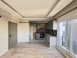 Kızıltoprak Meydan Tıp Yakını Kombili 4+1 Dubleks