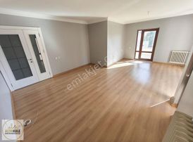 T.güneş Bulvarı Üzeri, Trt Karşısı,sitede,yapılı *boş* 3+1