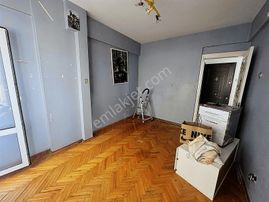 Engin Erdem'den Mete Sokakta 3+1 Ön Cephe Kiralık Daire