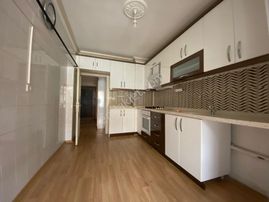 Pursaklar Nasip Emlak Hicret Camii Yakını Güney Cephe Hesaplı 3+1 Daire