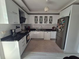 Prestijden Merkez Mah'de Site İçi Doğalgazlı Havuzlu 3+1 Daire