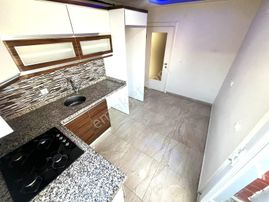 Akçay'da Aygülden Deprem Etütlü Ara Kat Ön Cephe Ayrı Mutfak Ebeveyn Banyolu Fırsat 2+1satılık Daire