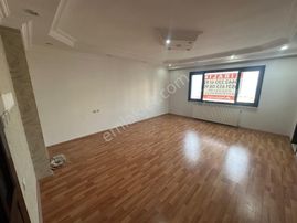 Küçükler Gayrimenkulden Site İçinde Kiralık Daire