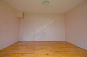 Talha Tozduman'dan Melikşah Site İçerisinde Müstakil 1+1 Daire