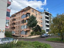 Yüzbaşılar'da Sakin Muhitte 3+1 Kiralık Arakat