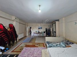 Fatih Nişanca Mh 3+1 Büyüklüğünde 2+1 Karşısında Tranvay Yolu