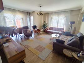 Mertcan Dan Adnan Kahveci Metroya Yürüme 3+1 Ebeveyn Banyolu - İskanlı