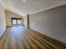 Eu Gayrimenkulden Balıkesir Edremit Gürede Şömineli Denize Yakın 4+1 Villa