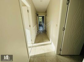 Kozyatağı Marmara Caddesinde Ön Cephe Satılık 2+1