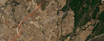 Eu Gayrimenkul'den 1800 Metrekare Köy Merkezine Yakın Tarla