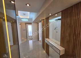 Görkem'den 3+1 Ara Kat Ön Cephe Kombili Bağımsız Ultra Lüx Cadde Paralelinde