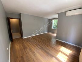 Suadiyede 2+1 Net 80m2 Kavisli Sokakta Satılık Yatırımlık Daire