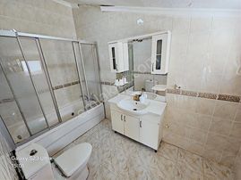 Eu Gayrimenkulden Balıkesir Edremit Gürede Havuzlu Sitede Denize Yakın 3+1 Villa