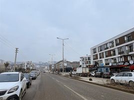 Son Fiyat Üniversity Sitesinde Cadde Cepheli Daire