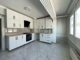 Ufuk Kılıç Emlak'tan Salı Pazarı Yanı 3+1 Ful Yapılı Güney Daire