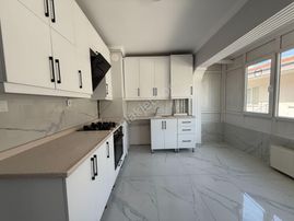 Ufuk Kılıç Emlak'tan Salı Pazarı Yanı 3+1 Ful Yapılı Güney Daire