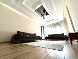 ♫melodi'den Merkezi Lokasyonda Full Kredili Ön Cephe Arakat Ayrı Ebeveyn Banyolu 2+1 Daire