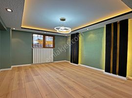 Başkent Yapı'dan Bahçe Nizamlı Bölgede Özel Mimarili Satılık 2+1