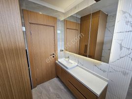 Eu Gayrimenkulden Balıkesir Edremit Gürede Müstakil Havuzlu Yerden Isıtma 4+1 Villa